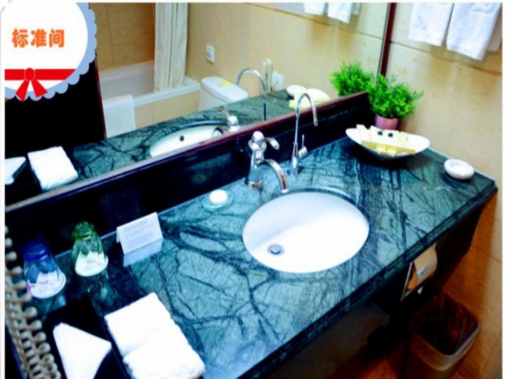 Beijing Spring Hotel Luaran gambar